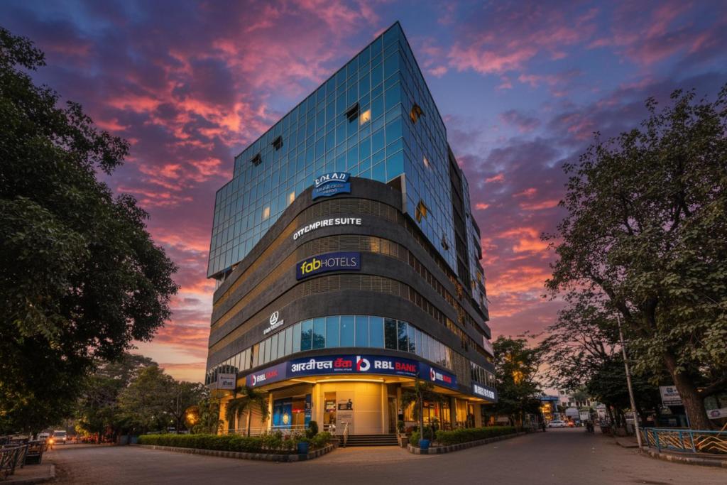 Via Empire Suite, Bombaj