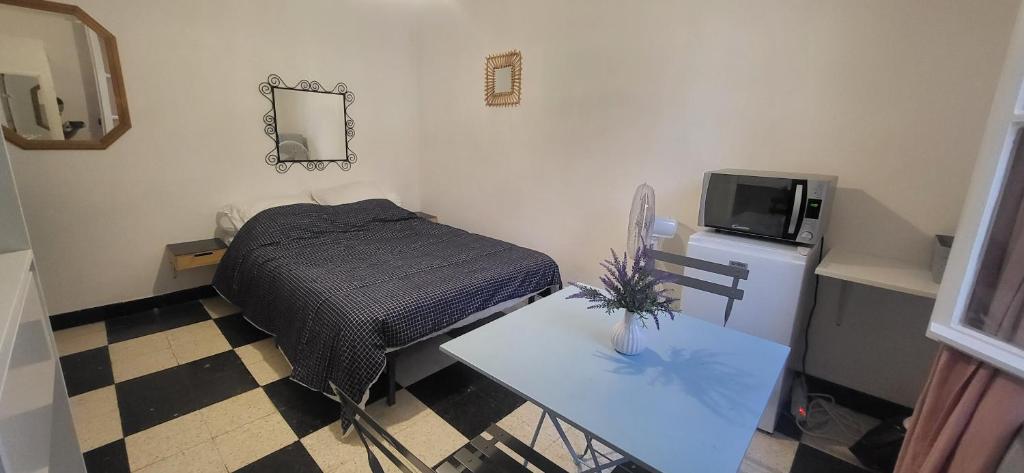 Chambre 1 - avec grande terrasse - 3