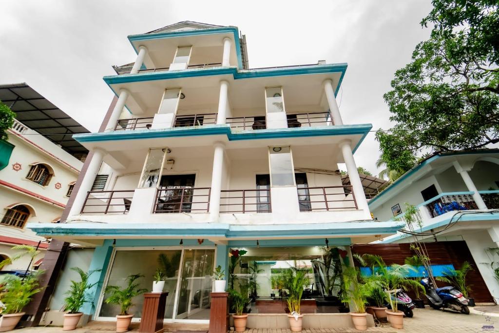 Mint By SR, Calangute