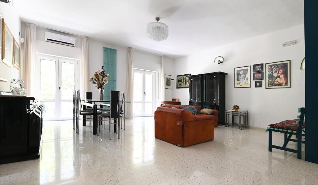 GuestHost - Spacious Apartment in Matera - 2