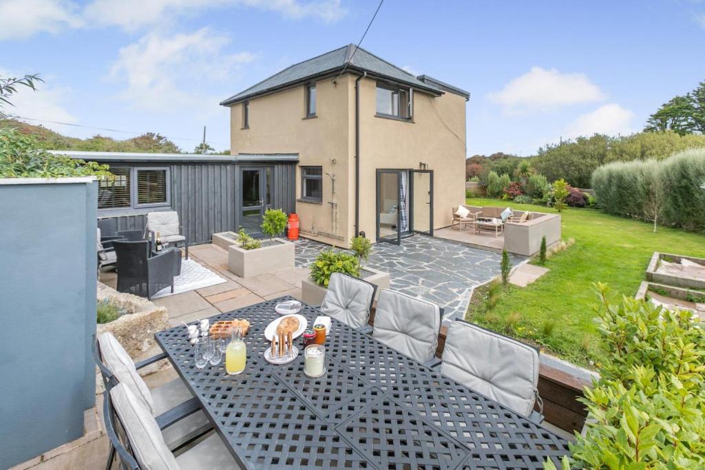 4 Bed in St Ives oc-c33008, Towednack