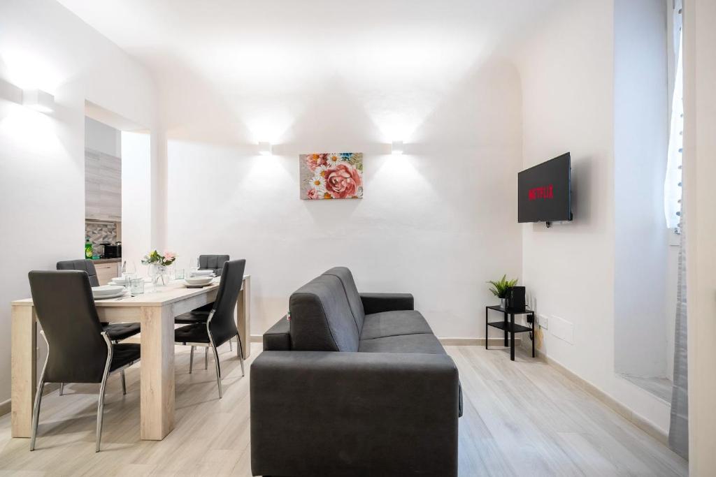 Firenze Center - 5min to Duomo, Station - Wifi and AC - 3