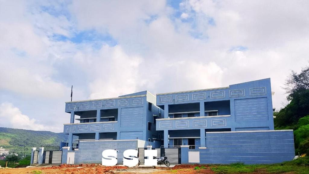 S S I Villas and Resort, Lonavala