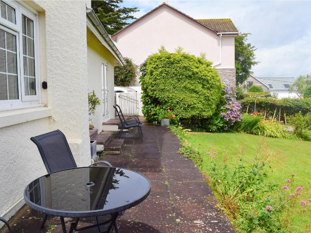 Stonehanger 1 Garden Flat, Salcombe photo 5