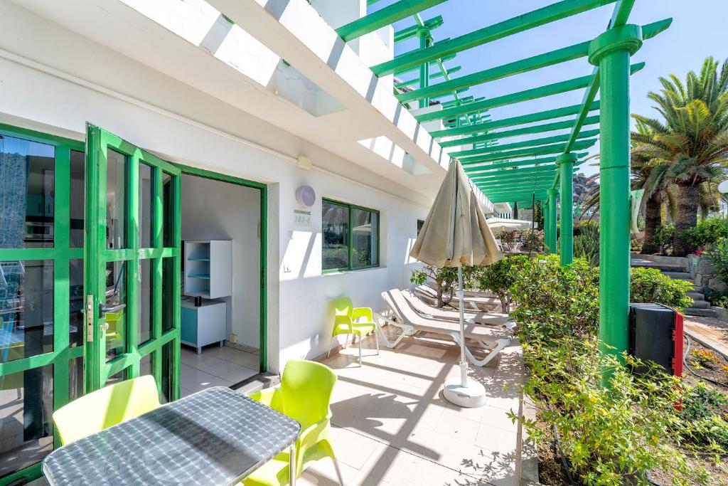 Los Veleros Apartments - 3