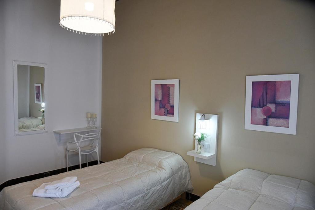 Altos Yrigoyen Hotel - 3