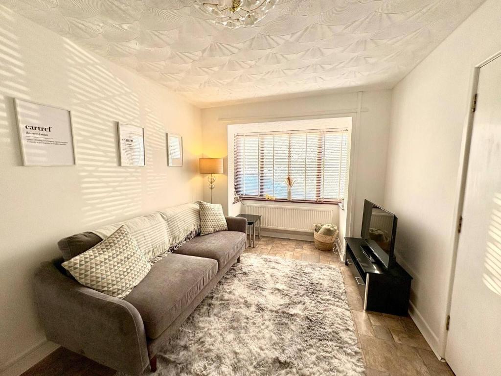 Cozy Blackwood Getaway - Peaceful Countryside Escape, Pengam