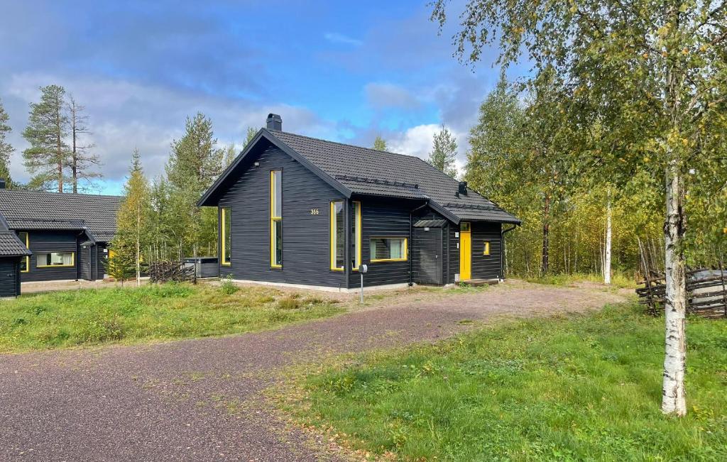 Amazing Home In Transtrand With Sauna, Kläppen
