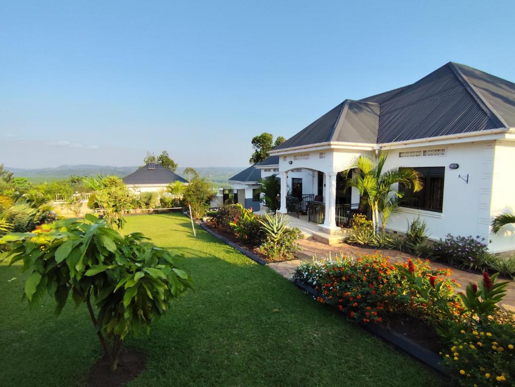 Valley View, Mityana