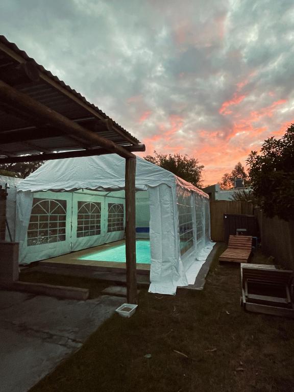 The Green House 2 - 1