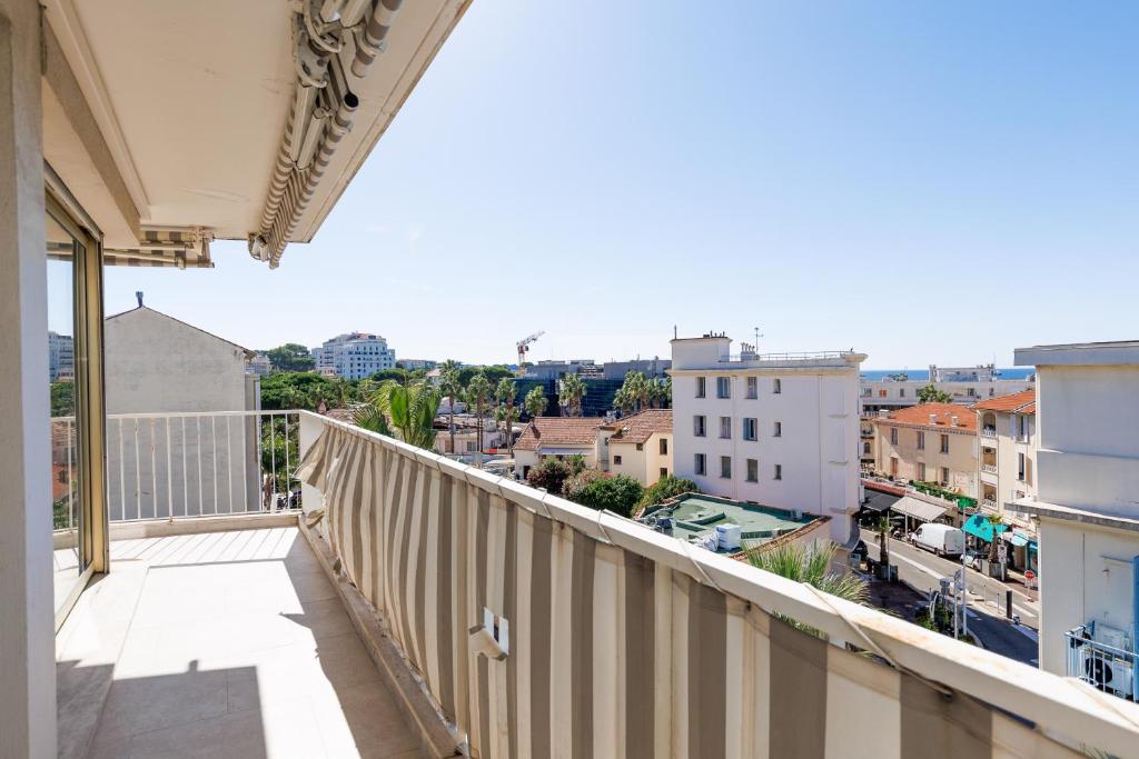 L'Alina - Balcon - 6 pers - Vue mer - 5