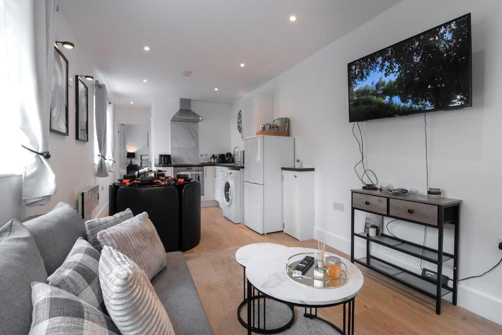 Luxury 1 Bed Apartment Bromley, Bickley