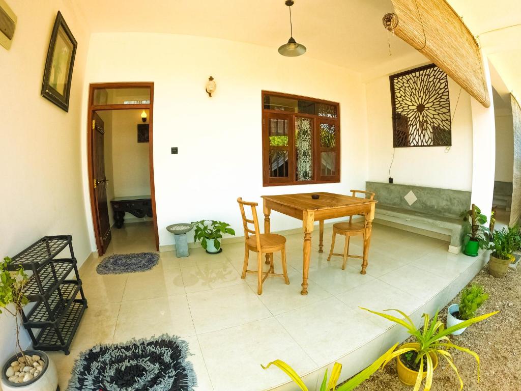 Awesome Guest Mirissa