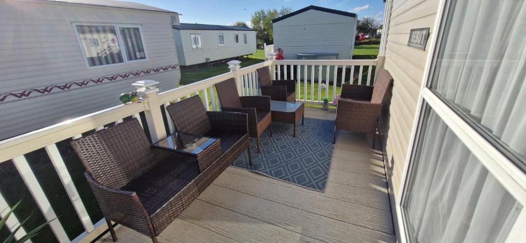Mollie's Den, Waterside Leisure Park, Ingoldmells photo 4