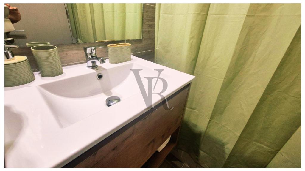 VR Santiago Hermoso Estudio Movistar Arena Metro Toesca - 2