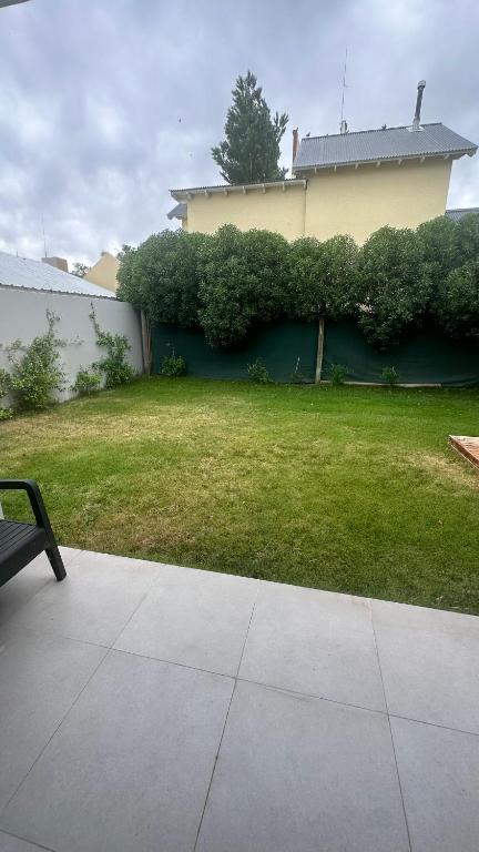 Duplex Moderno en monte del este - 2