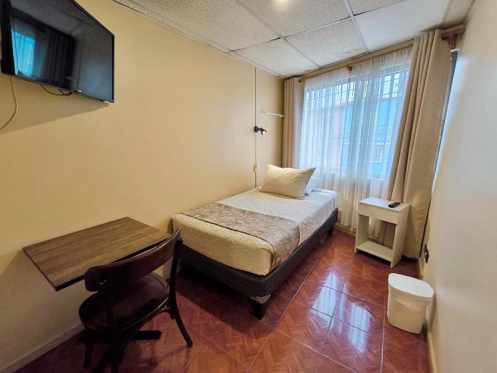 Hotel Intillanka - 4