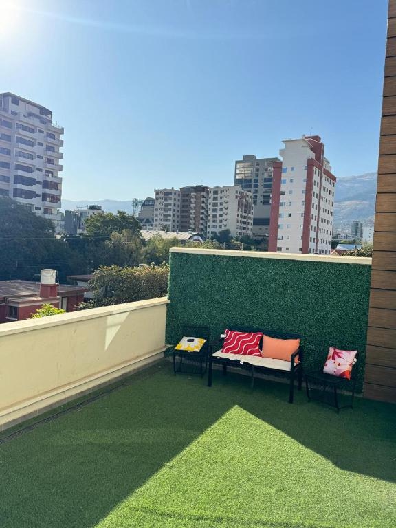 Familiar con terraza privada zona norte - 4