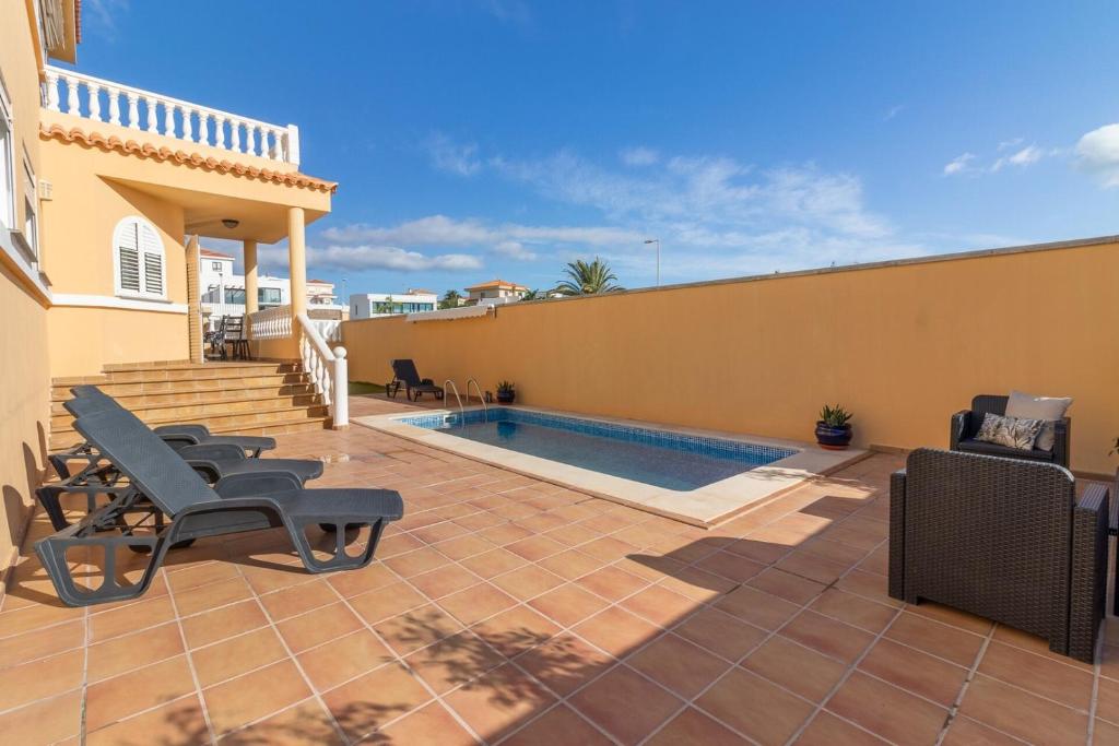 Villa Veneguera + Seaview + Pool + Garden - 4