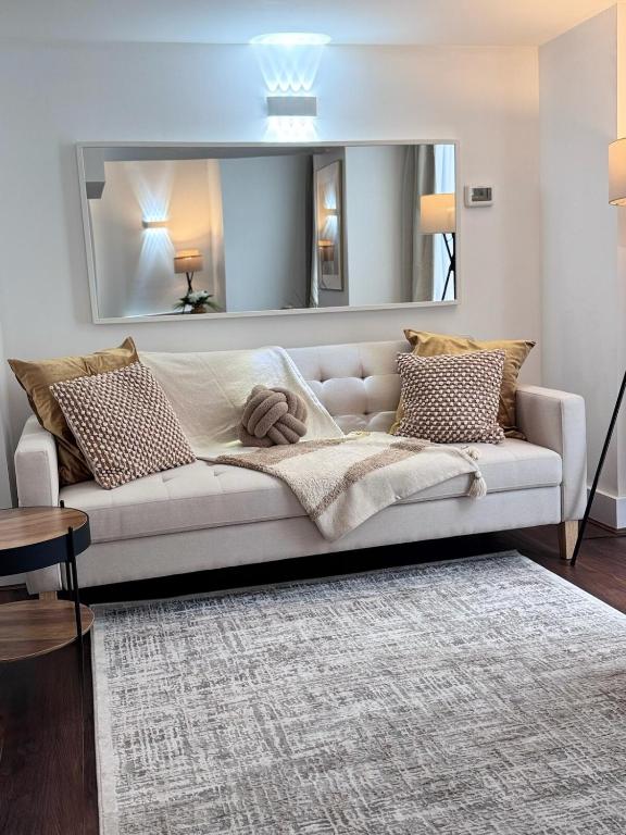 Luxury 2Bed, 2Bath Flat in Greenwich London, Woolwich