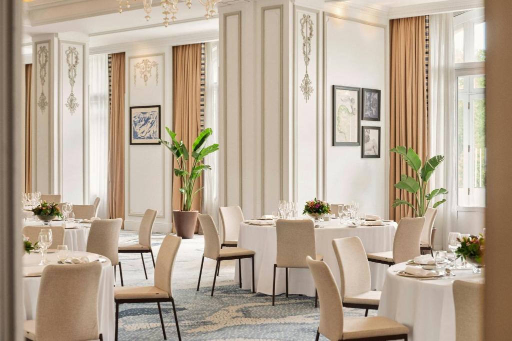 غرفة الاجتماعات/الاحتفالات