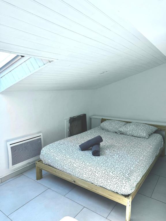 Studio Lumineux & Spacieux, Tout Neuf, Grand Lit - 2