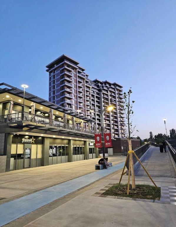 Riverbreeze Studio, Yakkasaray