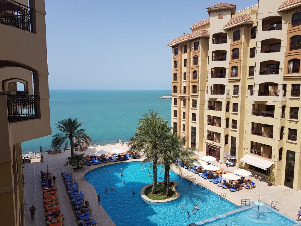 Dominique jacuzzi cielo mar - 3