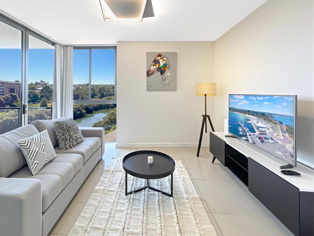 The River at Parramatta wif Free parking, Sydney