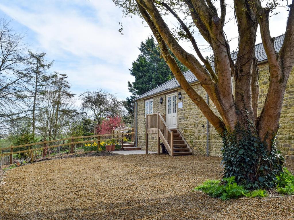 The Courtyard, Helmdon
