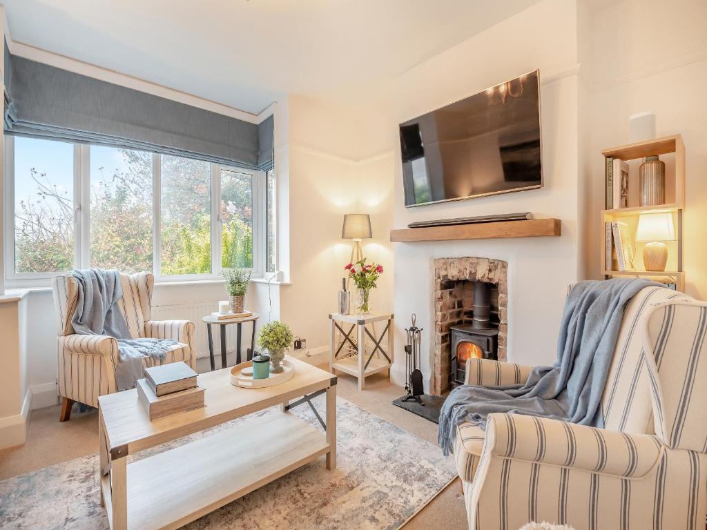 Sea Whispers Cottage, Poole