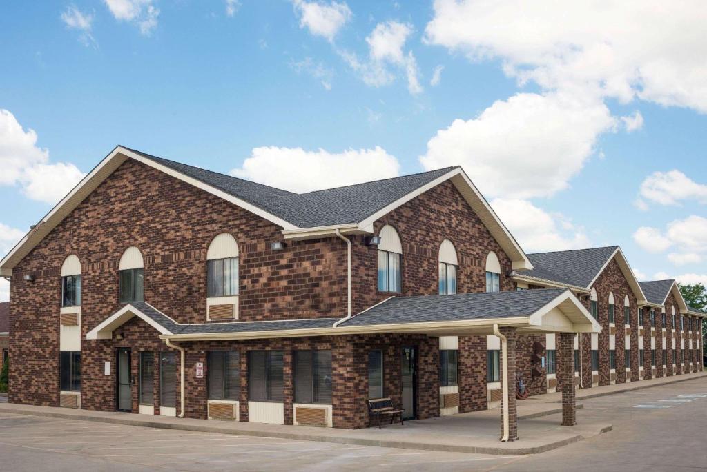 Days Inn by Wyndham Muncie -Ball State University, Muncie