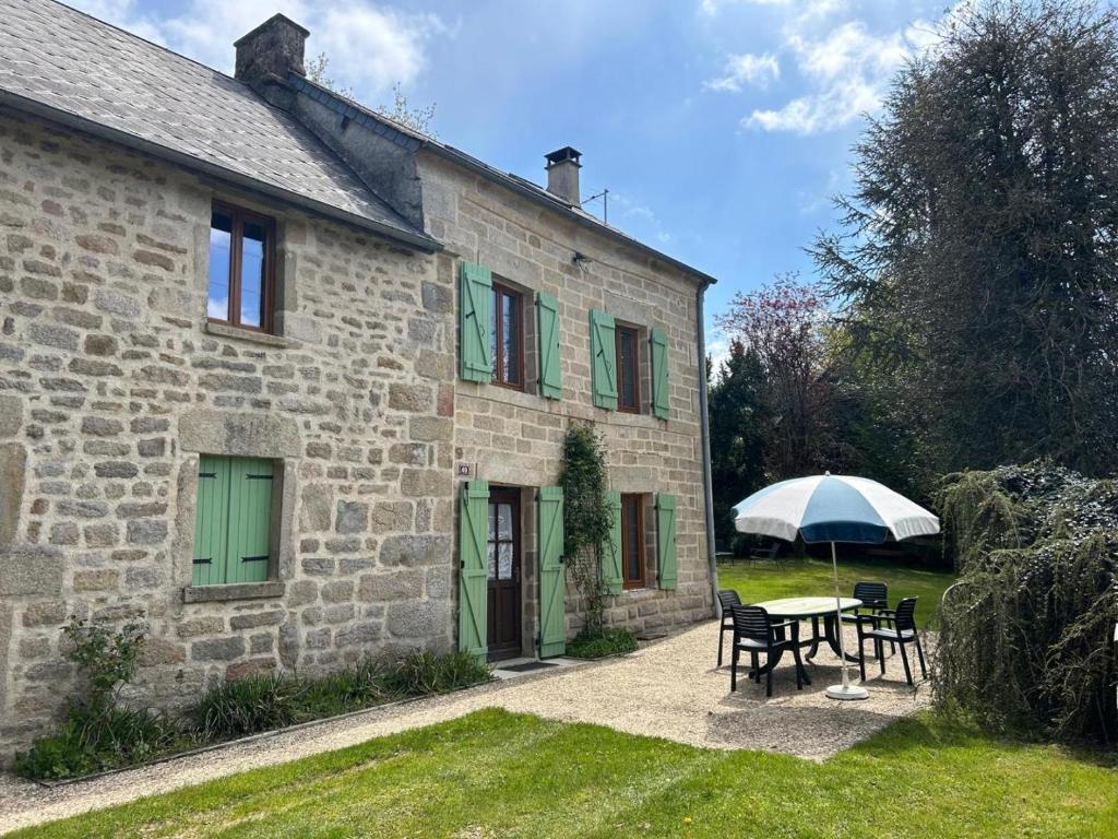 Chateaucourt, Voveix