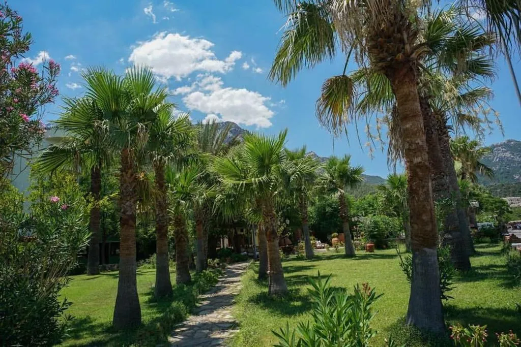 Maris Hotel, hotel in Turunç
