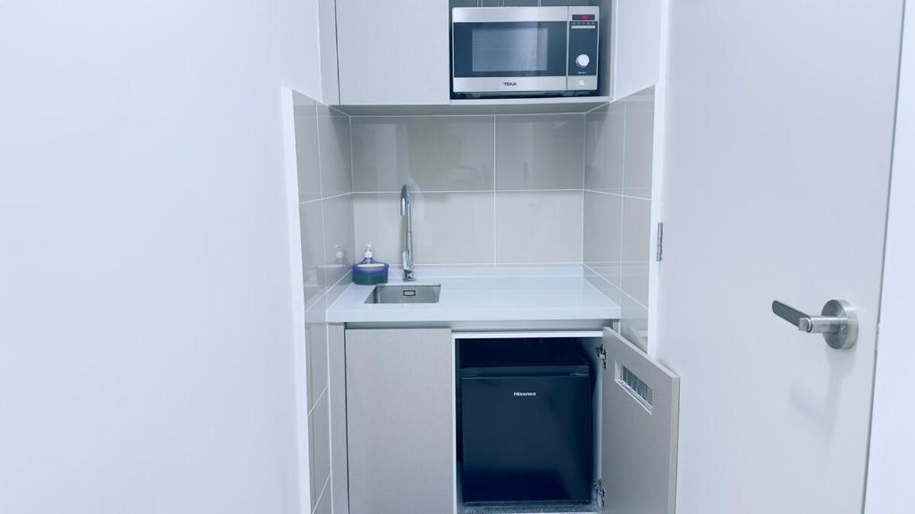 Couple home Netflix free parking A45 08St Trion KL, Kuala Lumpur