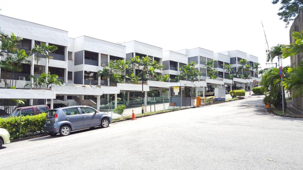 The Garden Apartment at Bangsar — Hotel in Kuala Lumpur