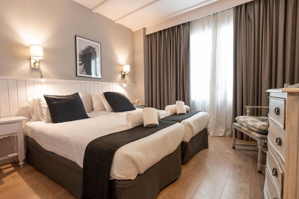Hotel Ribaeta - 2