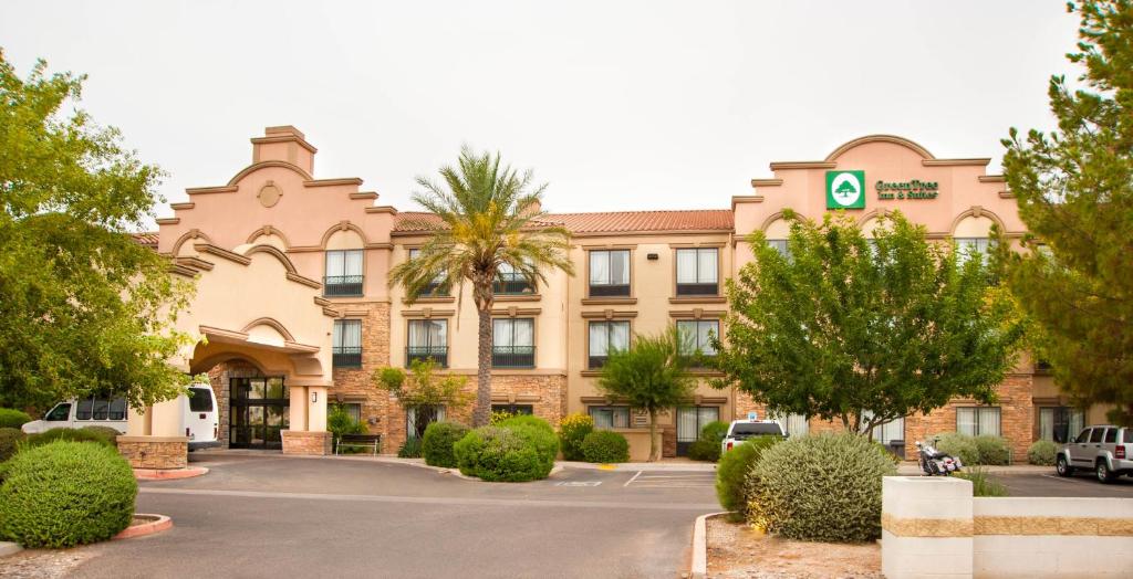 GreenTree Inn and Suites Florence, AZ photo