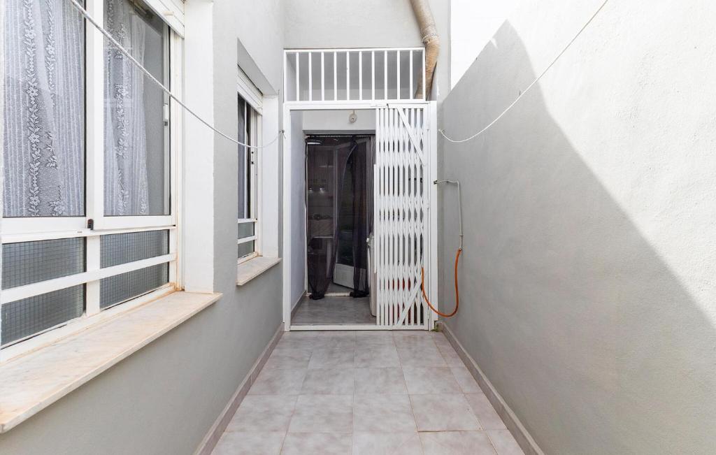2 Bedroom Gorgeous Home In Cartagena - 5