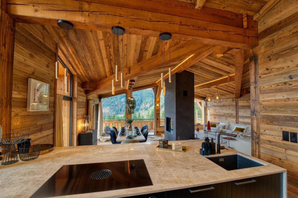 Chalet Cheval Blanc - Les Gets - ski in-out - 2