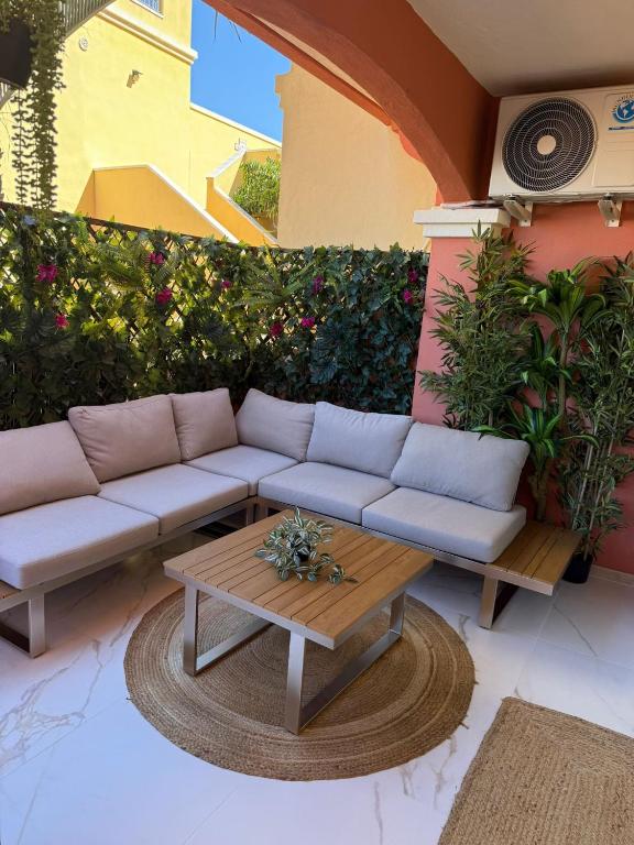Granada Park Apartament — Playa de las Americas, Canary Islands
