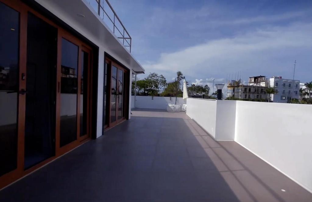Harzel Apartelle - Suites and Serviced Apartments 8