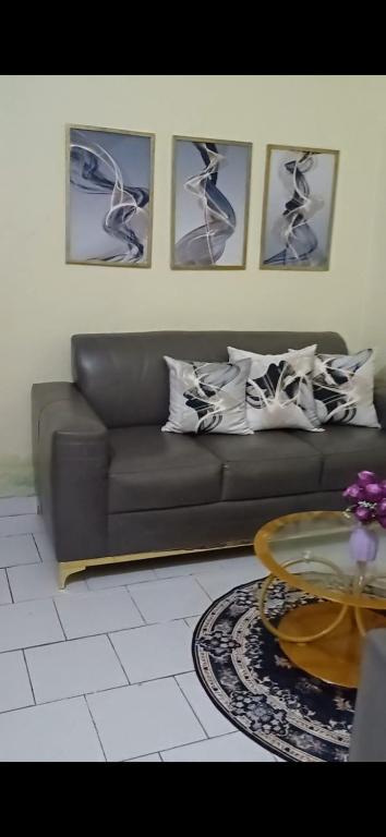 Studio Meublé Yassa, Douala