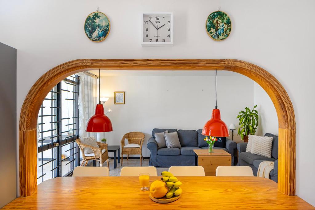 3BR Tauro Bungalow - Garden, Terrace, Sleeps 6 - 1