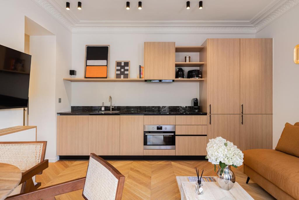 La Suite - Voltaire I - 1 bedroom with AC - 4
