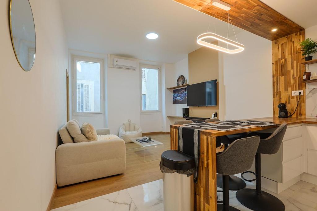 Comfortable apartment on Cours Julien - 2
