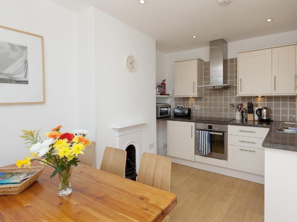 Quays Cottage, Salcombe photo 3