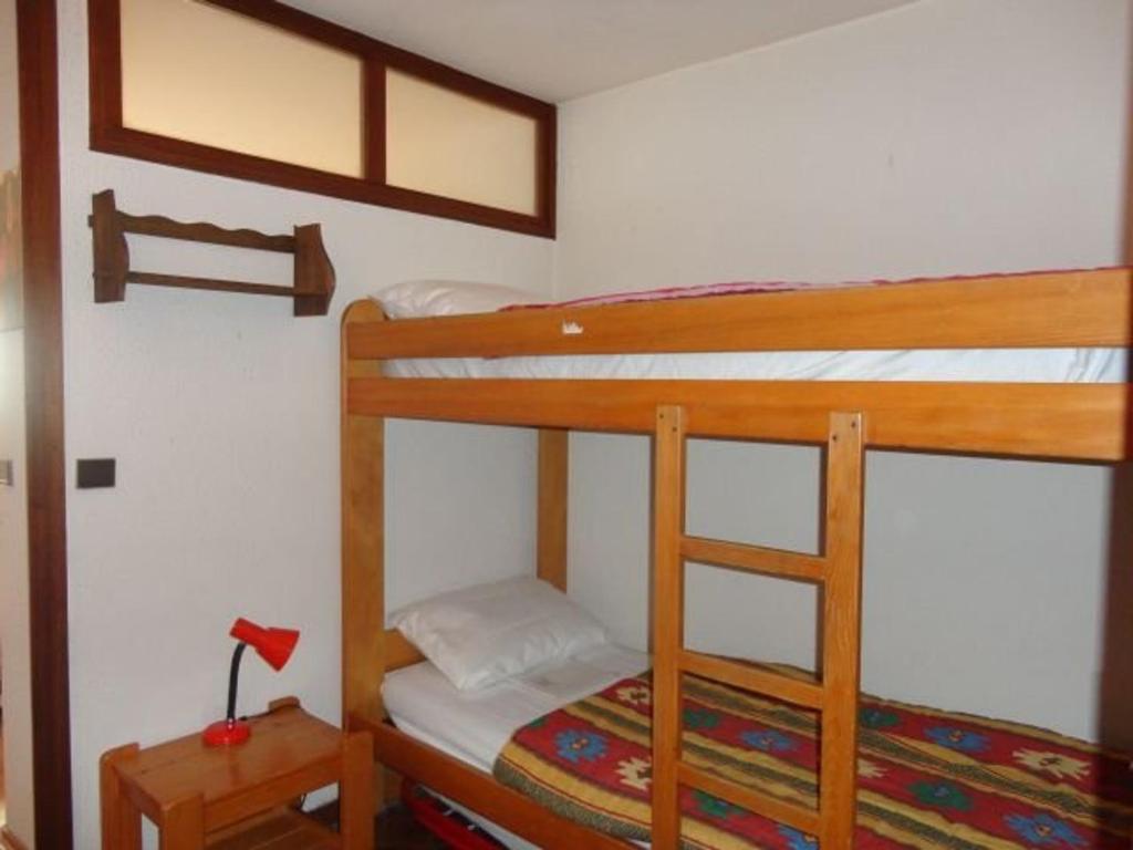 Appartement 2 pièces pour 6 personnes, cabine, parking, au cœur du village, proche des pistes - FR-1-572-166 - 5