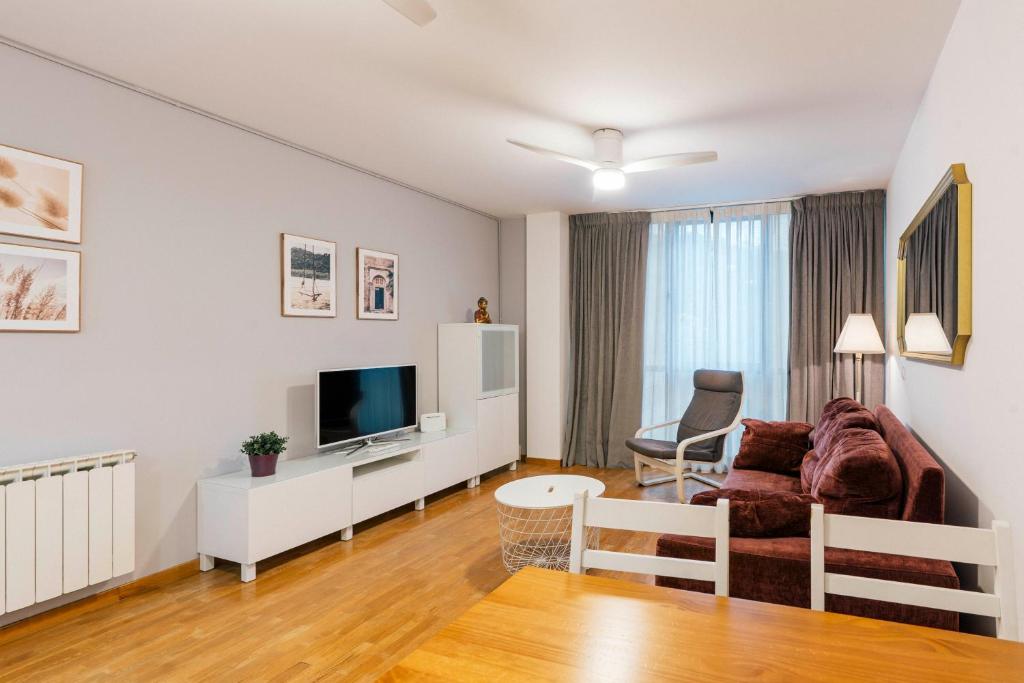 Adrimarcangas 2, Cangas de Onís