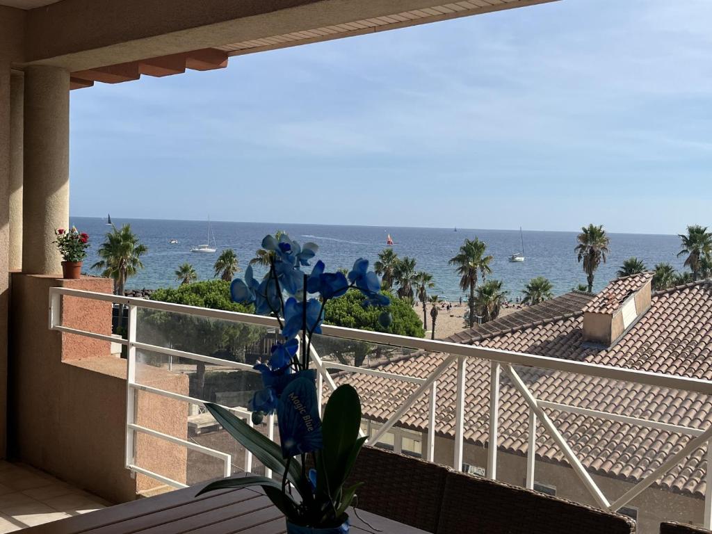 Magnifique vue mer avec piscine, Cap Hermes 410, Fréjus